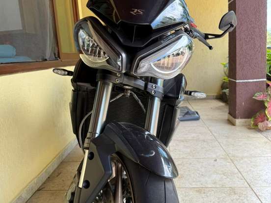 TRIUMPH-STREET TRIPLE 765 RS TRIUMPH-STREET TRIPLE 765 RS-2022