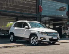 VOLKSWAGEN TIGUAN 2.0 TSI 16V TURBO GASOLINA 4P TIPTRONIC VOLKSWAGEN TIGUAN 2.0 TSI 16V TURBO GASOLINA 4P TIPTRONIC