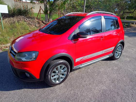 VOLKSWAGEN CROSSFOX 1.6 MI FLEX 8V 4P MANUAL