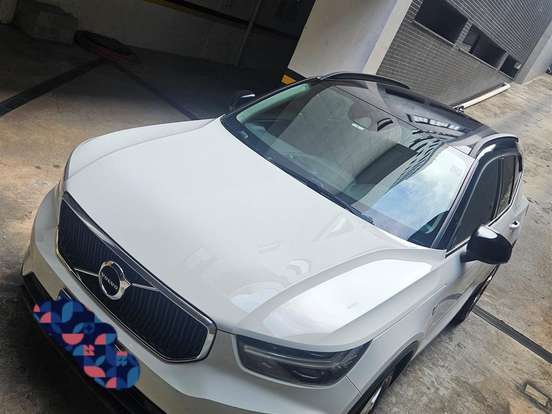 VOLVO-XC40-2.0 T4 GASOLINA GEARTRONIC VOLVO-XC40-2019