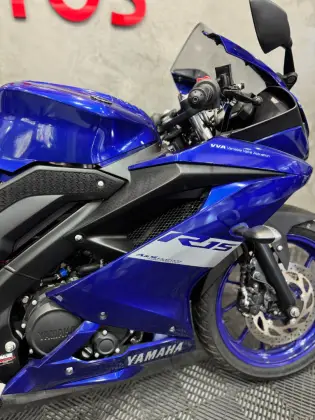 YAMAHA YZF R15 