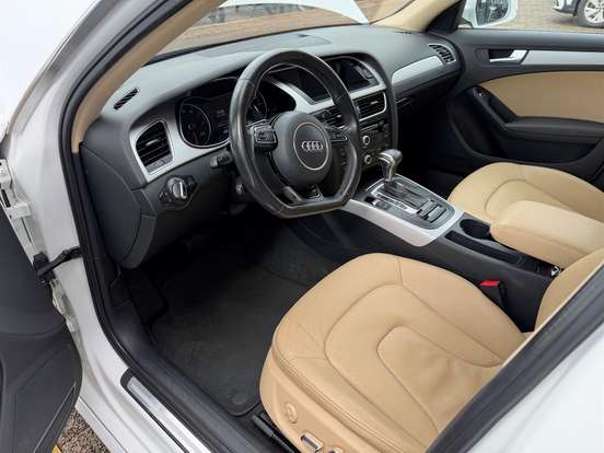 AUDI-A4-1.8 TFSI ATTRACTION GASOLINA 4P MULTITRONIC AUDI-A4-2015