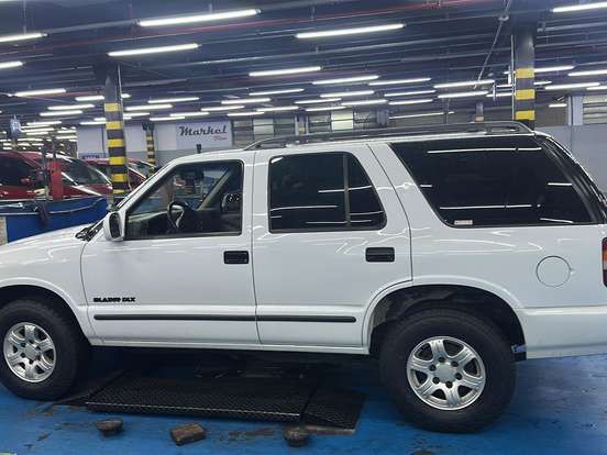 CHEVROLET-BLAZER-4.3 SFI DLX 4X2 V6 12V GASOLINA 4P MANUAL CHEVROLET-BLAZER-1996