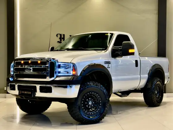 FORD F-250 3.9 XLT 4X2 CS DIESEL 2P MANUAL