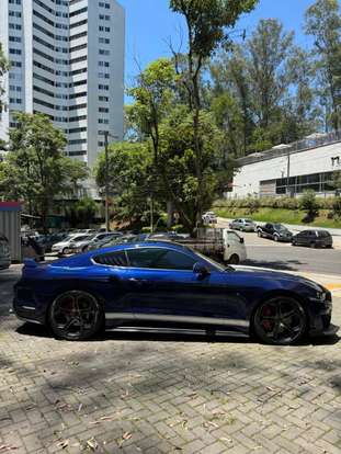FORD-MUSTANG-2018
