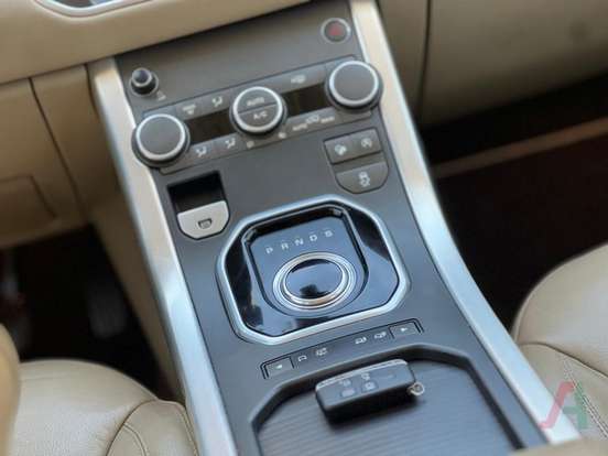 LAND ROVER-RANGE ROVER EVOQUE-2.0 SE 4WD 16V GASOLINA 4P AUTOMÁTICO LAND ROVER-RANGE ROVER EVOQUE-2017