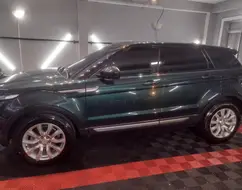 LAND ROVER RANGE ROVER EVOQUE 2.0 PURE 4WD 16V GASOLINA 4P AUTOMÁTICO LAND ROVER RANGE ROVER EVOQUE 2.0 PURE 4WD 16V GASOLINA 4P AUTOMÁTICO