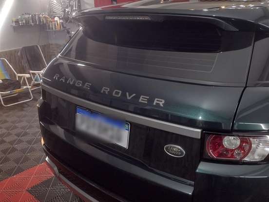 LAND ROVER-RANGE ROVER EVOQUE-2.0 PURE 4WD 16V GASOLINA 4P AUTOMÁTICO LAND ROVER-RANGE ROVER EVOQUE-2015
