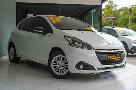 PEUGEOT 208 1.6 INCONCERT 16V FLEX 4P AUTOMÁTICO