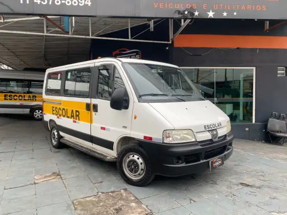 PEUGEOT BOXER 2.3 HDI 330 PASSAGEIRO 16 LUGARES 8V DIESEL 3P MANUAL PEUGEOT BOXER 2.3 HDI 330 PASSAGEIRO 16 LUGARES 8V DIESEL 3P MANUAL
