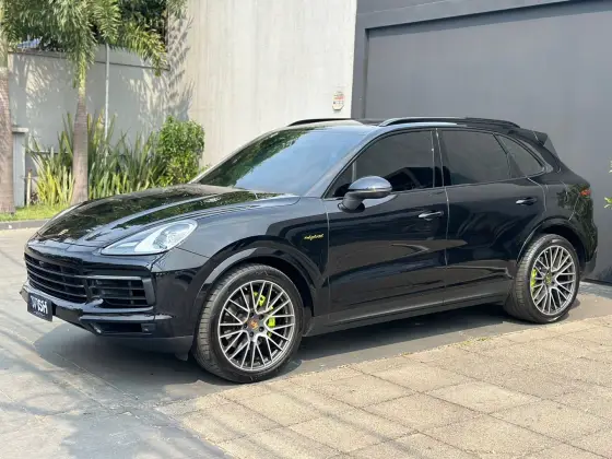 PORSCHE CAYENNE 3.0 V6 E-HYBRID AWD TIPTRONIC S PORSCHE CAYENNE 3.0 V6 E-HYBRID AWD TIPTRONIC S