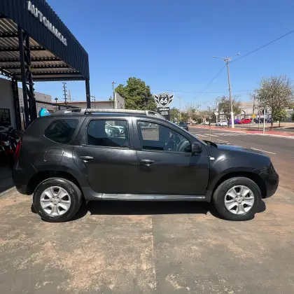 RENAULT DUSTER 1.6 DYNAMIQUE 4X2 16V FLEX 4P MANUAL RENAULT DUSTER 1.6 DYNAMIQUE 4X2 16V FLEX 4P MANUAL