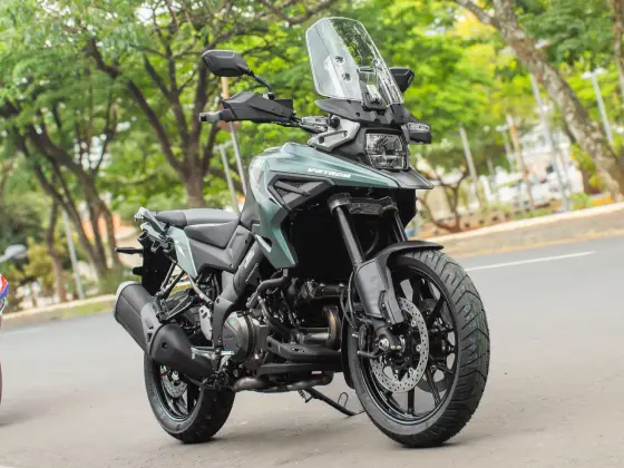 SUZUKI V-STROM 1050 ABS SUZUKI V-STROM 1050 ABS