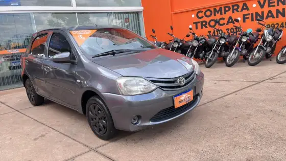 TOYOTA ETIOS 1.3 X 16V FLEX 4P MANUAL
