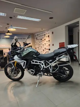 TRIUMPH TIGER 900 RALLY PRO TRIUMPH TIGER 900 RALLY PRO