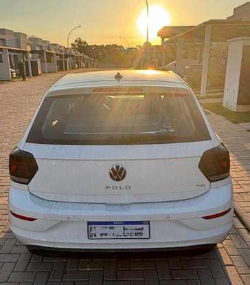 VOLKSWAGEN-POLO-2022