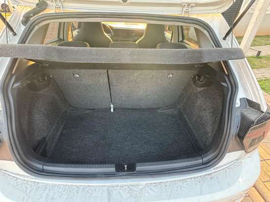 VOLKSWAGEN-POLO-2022