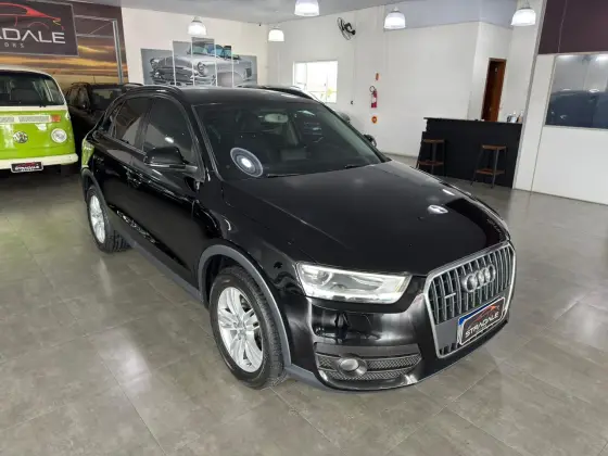AUDI Q3 2.0 TFSI AMBIENTE QUATTRO 4P GASOLINA S TRONIC