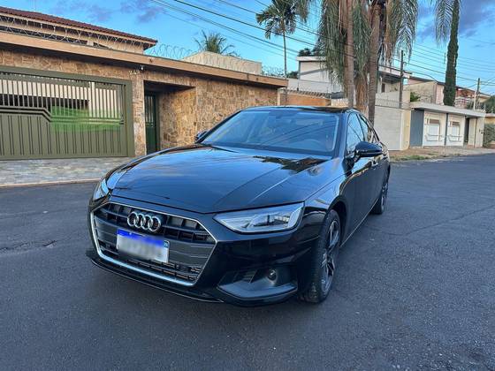 AUDI A4 2.0 TFSI MHEV PRESTIGE S TRONIC