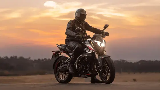 BAJAJ DOMINAR NS400Z 