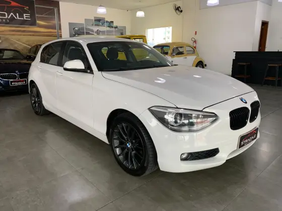 BMW 118i 1.6 GP 16V TURBO GASOLINA 4P AUTOMÁTICO BMW 118i 1.6 GP 16V TURBO GASOLINA 4P AUTOMÁTICO