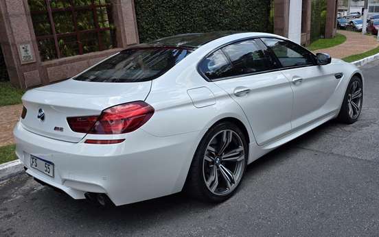 BMW-M6-2013