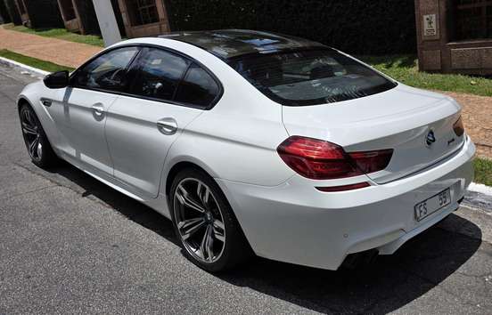 BMW-M6-2013