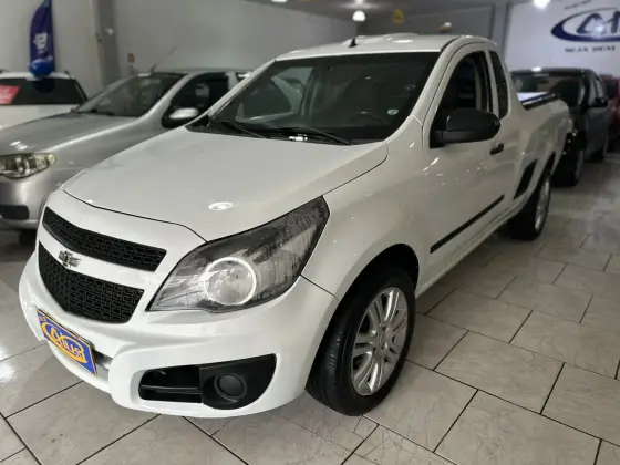 CHEVROLET MONTANA 1.4 MPFI LS CS 8V FLEX 2P MANUAL CHEVROLET MONTANA 1.4 MPFI LS CS 8V FLEX 2P MANUAL