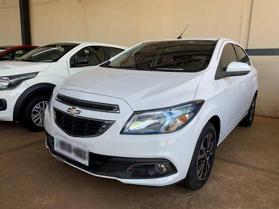 CHEVROLET ONIX 1.4 MPFI LTZ 8V FLEX 4P AUTOMÁTICO