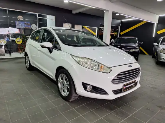 FORD FIESTA 1.6 SE HATCH 16V FLEX 4P MANUAL