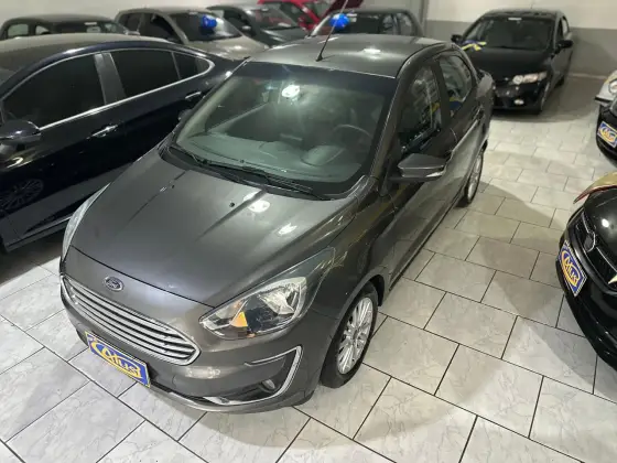 FORD KA 1.5 TI-VCT FLEX TITANIUM SEDAN AUTOMÁTICO