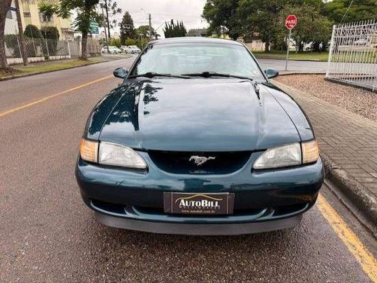 FORD-MUSTANG-1995