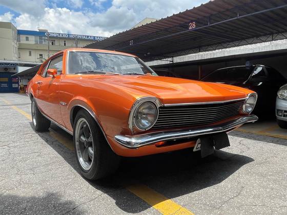 FORD MAVERICK SUPER LUXO SEDAN 6 CILINDROS 12V GASOLINA 4P MANUAL