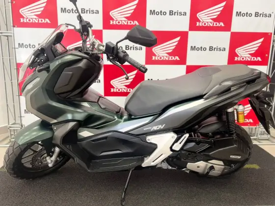 HONDA ADV 