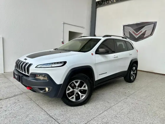 JEEP CHEROKEE 3.2 TRAILHAWK 4X4 V6 24V GASOLINA 4P AUTOMÁTICO