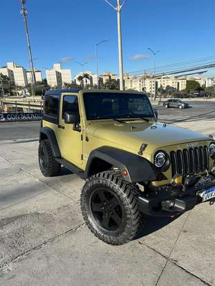JEEP-WRANGLER-2012