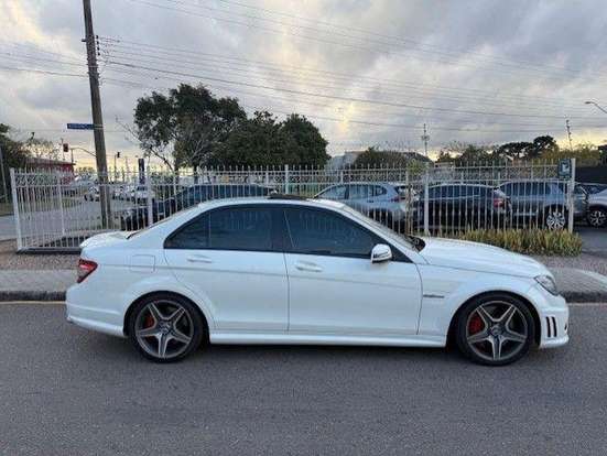 MERCEDES-BENZ-C 63 AMG-2010
