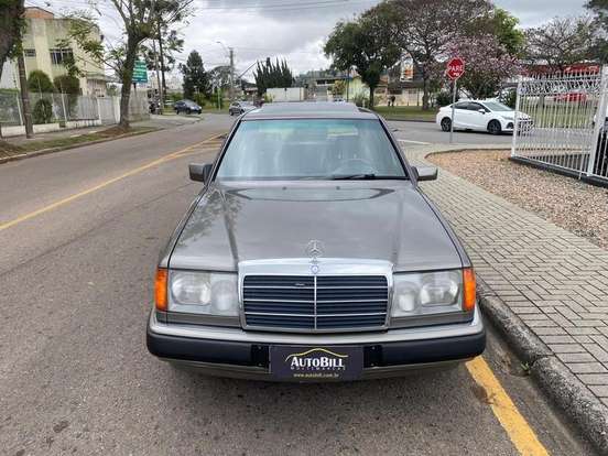 MERCEDES-BENZ-E 320-1993