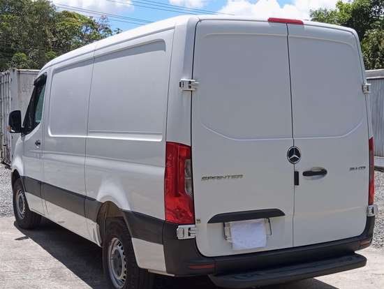 MERCEDES-BENZ-SPRINTER-2020