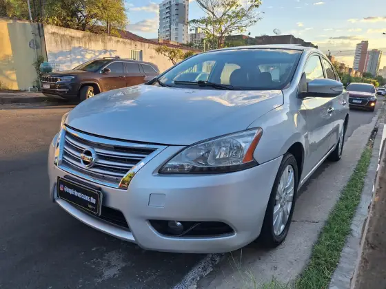 NISSAN SENTRA 2.0 SL 16V FLEX 4P AUTOMÁTICO