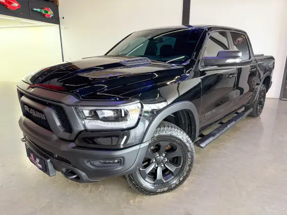 RAM 1500 5.7 V8 GASOLINA REBEL CD 4X4 AUTOMÁTICO RAM 1500 5.7 V8 GASOLINA REBEL CD 4X4 AUTOMÁTICO