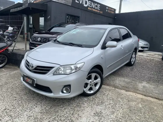 TOYOTA COROLLA 1.8 GLI 16V FLEX 4P AUTOMÁTICO