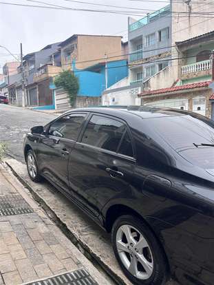 TOYOTA-COROLLA-2011