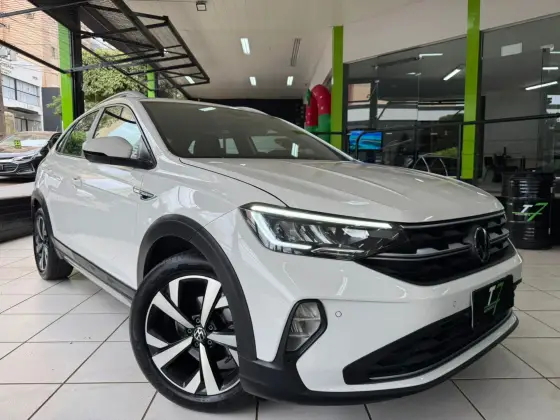 VOLKSWAGEN NIVUS 1.0 200 TSI TOTAL FLEX HIGHLINE AUTOMÁTICO