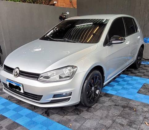 VOLKSWAGEN GOLF 1.6 MSI COMFORTLINE 16V TOTAL FLEX 4P TIPTRONIC