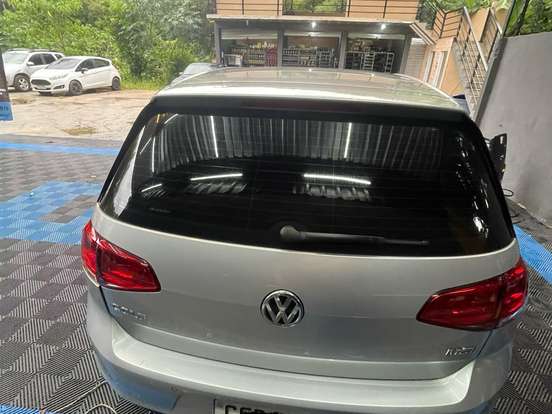 VOLKSWAGEN-GOLF-1.6 MSI COMFORTLINE 16V TOTAL FLEX 4P TIPTRONIC VOLKSWAGEN-GOLF-2015
