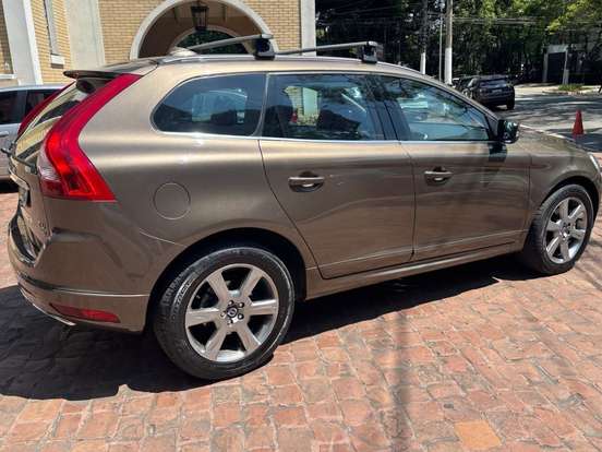 VOLVO-XC60-3.0 T6 TOP AWD TURBO GASOLINA 4P AUTOMÁTICO VOLVO-XC60-2013