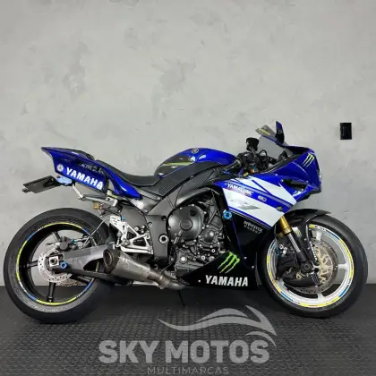 YAMAHA YZF R1 YAMAHA YZF R1