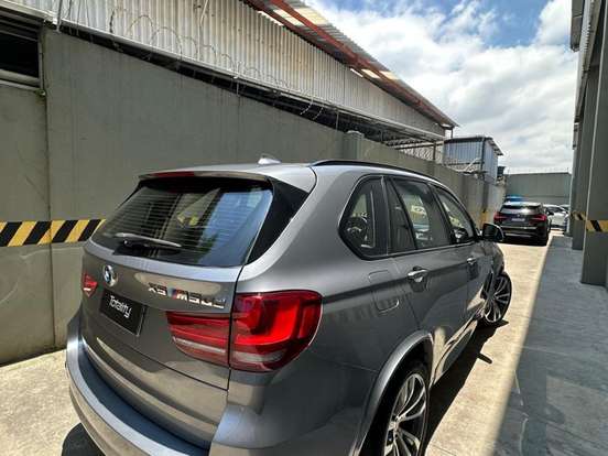 BMW-X5-3.0 4X4 M50D I6 TURBO DIESEL 4P AUTOMÁTICO BMW-X5-2015