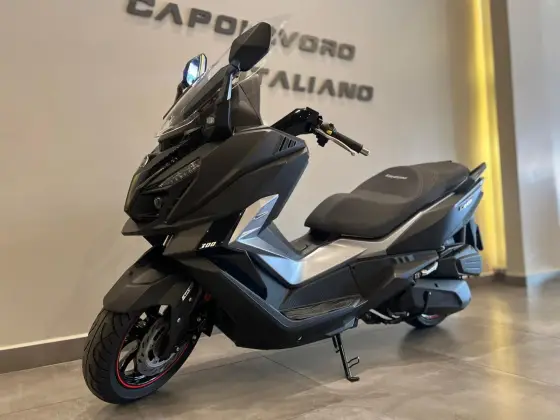 DAFRA CRUISYM 300 